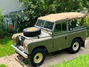 LAND ROVER-Serie II-a 88 Soft Top,Auto usate