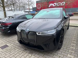 BMW-iX-xDrive40 Sportpaket  AHK MMultisitze PanDach,kullanılmış otomobil