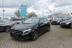 MERCEDES-BENZ-A 180-Style DCT+Wippen*P-Dach*Xenon*Allwetter*,Употребявани коли