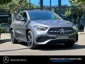 MERCEDES-BENZ-GLA 200-Pano Night SpurW S-Sitz KAM PDC SpurH Na,One-year old vehicle