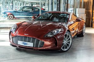 ASTON MARTIN-Andere-One-77 I Bang Olufsen I Carbon I Q-Ausstattung,Véhicule d'occasion