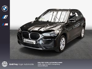 BMW-X1 xDrive25e Advantage HiFi DAB LED Navi Shz-X1 xDrive25e,Ojetá vozidla