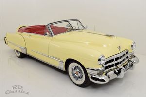 CADILLAC-ANDERE-Series 62 Convertible / Continental Kit!,Véhicule de collection