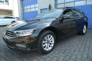 VW-Passat Variant-20 Sport AHK ACC LED Kamera AHK,Auto usate