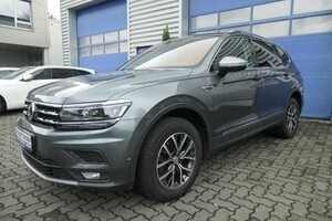 VW-Tiguan Allspace-20 TDI 7Sitzer Panorama Kamera LED HeadUp Top Zustand!,Used vehicle