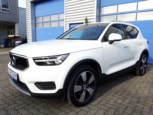 VOLVO-XC40-Momentum Pro AWD Top Zustand!,Véhicule d'occasion