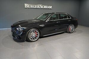 MERCEDES-BENZ-C 63 AMG S E PERF PANO/AHK/DIGI/EDW/360/BURM-,Begangnade
