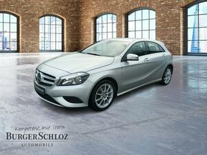 MERCEDES-BENZ-A 180  URBAN/PDC/SHZ/-,Pojazdy powypadkowe