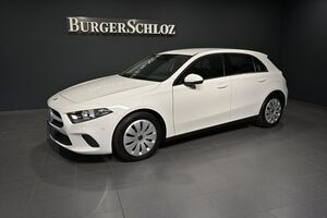 MERCEDES-BENZ-A 250 e  KAMERA/PTS/NAVI/MBUX/SHZ/BUSINESS/NAVI-,Катастрофирали коли