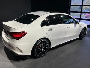 MERCEDES-BENZ