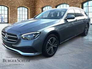 MERCEDES-BENZ-E 220 T d  LED/NAVI/STHZG/KAMERA-,Употребявани коли
