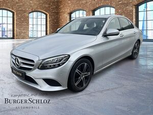 MERCEDES-BENZ-C 180 Avantgarde LED/DAB/NAVI-,Karambolos autók