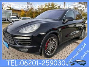 PORSCHE-Cayenne-Turbo Panoramadach Kamera AHK,Подержанный автомобиль