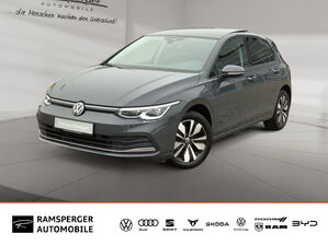 VW-Golf-VIII 20 TDI Move AHK ACC Matrix Pano Kamera,Ojazdené vozidlá