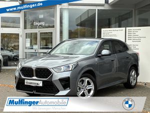 BMW-X2-X2 s20d M Sport ACC Kamera PanoDach Har/KarAHK Sportpaket Bluetooth Navi LED Klima PDC el Fenster,Jednoroční vozidla