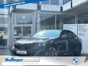 BMW-520-520d M Sport Pro SurView ACC HUD Ha/KaSitzbel Sportpaket Bluetooth Navi LED Vollleder Klima PDC el,firmabil