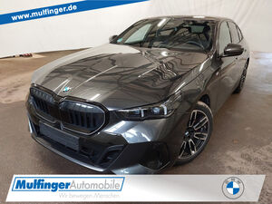 BMW-520-520d M Sport Pro SurView ACC HUD Ha/KaSitzbel Sportpaket Bluetooth Navi LED Vollleder Klima PDC el,Firmabiler