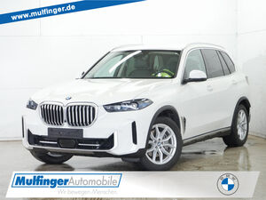 BMW-X5-X5 x30d IntAktLHUD ACC SuView KomfSSoft AHK20 Bluetooth Navi LED Vollleder Klima Luftfederung Akti,Jednogodi¿nja
