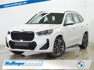 BMW-X1-X1 xDr25e M Sport Pro ACC HUD SurView PanoD19 Sportpaket Bluetooth Navi LED Vollleder Klima Standh,Polovna