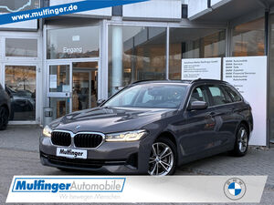 BMW-520-520d xDrTHUD Ad-LED Kamera Live-Prof SitzhDAB Bluetooth Navi Vollleder Klima PDC el Fenster,Véhicule d'occasion