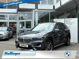BMW-X1-X1 x25d SportsLeder HUD ACC Kamera PanoDAHK18 Bluetooth Navi LED Vollleder Klima PDC el Fenster,Polovna
