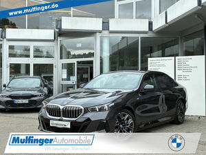 BMW-550-550e xDrM Sport IntAktivLSitzbelSur-View20 Sportpaket Bluetooth HUD Navi LED Vollleder Klima Akt,Polovna