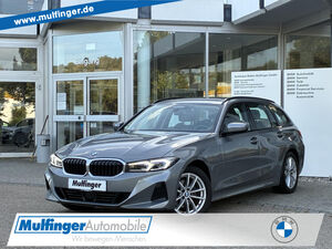 BMW-320-320d TSportsHUD ACC Kamera Widescreen Sitzh Bluetooth Navi LED Klima PDC el Fenster,Polovna