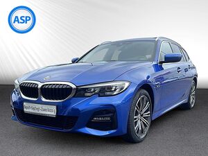 BMW-330e xDrive Touring M Sport LED HUD PANO NAVI -330,Подержанный автомобиль