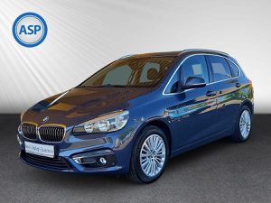 BMW-220i Active Tourer Luxury Line PANO AHZ LEDER -220 Active Tourer,Gebrauchtwagen