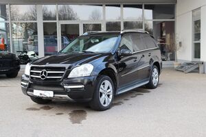 MERCEDES-BENZ-GL 450-47 V8 7 Sitze/Keyless/Harman-Kardon/Navi,Polovna