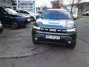 DACIA-Duster-Extreme TCe 130 4x4,Демонстрационный автомобиль