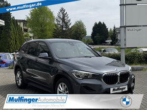 BMW-X1-BMW X1 sDrive20i Navi DAB RÃ¼ckfahrkam ColorVergl Bluetooth Klima PDC el Fenster,Begangnade