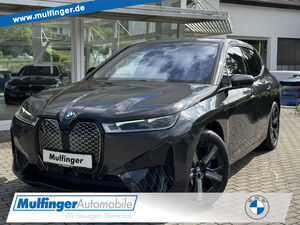 BMW-iX-iX xDrive50 Sport Laser SuView ACC LiveProf 21 Sportpaket Bluetooth Navi Vollleder Klima Luftfederu,Begangnade