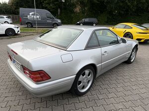 MERCEDES-BENZ