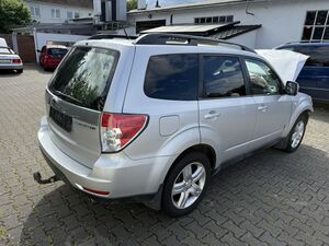 SUBARU