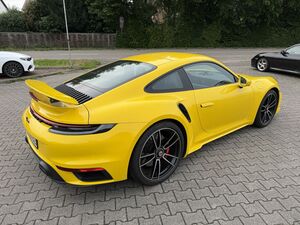 PORSCHE