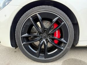 MERCEDES-BENZ