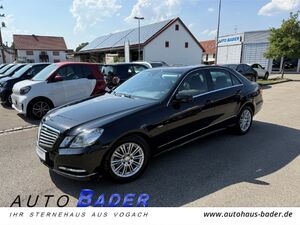 MERCEDES-BENZ-E 220-CDI Elegance Automatik AHK Bi-Xenon ILS,Vehicule second-hand