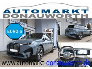 BMW-iX-40 xDrive Sport Pano Abstandstempomat Keyless,Vehicule second-hand