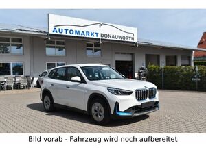 BMW-iX1-30 xDrive Navi AHK LED Parkassistent,Pojazdy używane