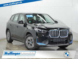 BMW-iX1-iX1 x30 SportsHUD SurView LiveProfLenkradhP+,Begangnade