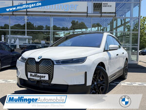 BMW-iX-iX x40 Sky SitzbelSuView ACC HUD Ha/KaAHK 22,Auto usate