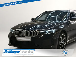 BMW-320-320d Tour M Sport KomfZACC LordStHUD SuView Li,Pojazdy używane