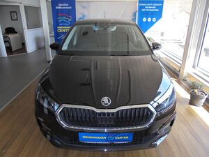 SKODA-Fabia-10 TSI 115PS DSC Selection,Подержанный автомобиль