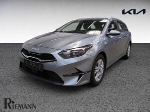 KIA-Ceed Sportswagon-15 T-GDI DCT Vision + Komfort-plus-Paket,Auto usate