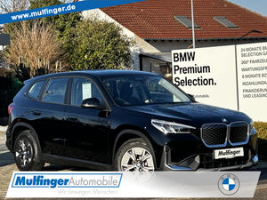 BMW-iX1-iX1 xDrive30 Kamera LiveNavi HiFi SitzhAd-Fahrw Bluetooth Navi LED Klima Standhzg PDC el Fenster,Vehicule second-hand