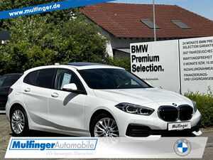 BMW-118-118i SportsPanoDach Kamera LiveProLenkradh17 Bluetooth Navi LED Klima PDC el Fenster,Véhicule d'occasion