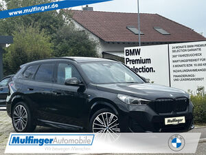 BMW-iX1-iX1 x30 M Sport ACC Massage PanoSuViewHa/Ka20 Bluetooth HUD Navi LED Vollleder Klima Standhzg PDC ,Употребявани коли