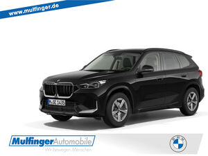 BMW-X1-X1 s20i HUD ACC SurViewLiveProfSitzhKomfZAHK Bluetooth Navi LED Klima PDC el Fenster,Pojazdy jednoroczne