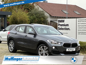 BMW-X2-X2 s20i SportsNavi HiFi PanoDach Kamera AHK 18 Bluetooth LED Klima PDC el Fenster,Pojazdy używane